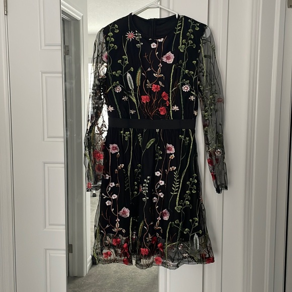 Black Lace Embroided Dress - Picture 1 of 2